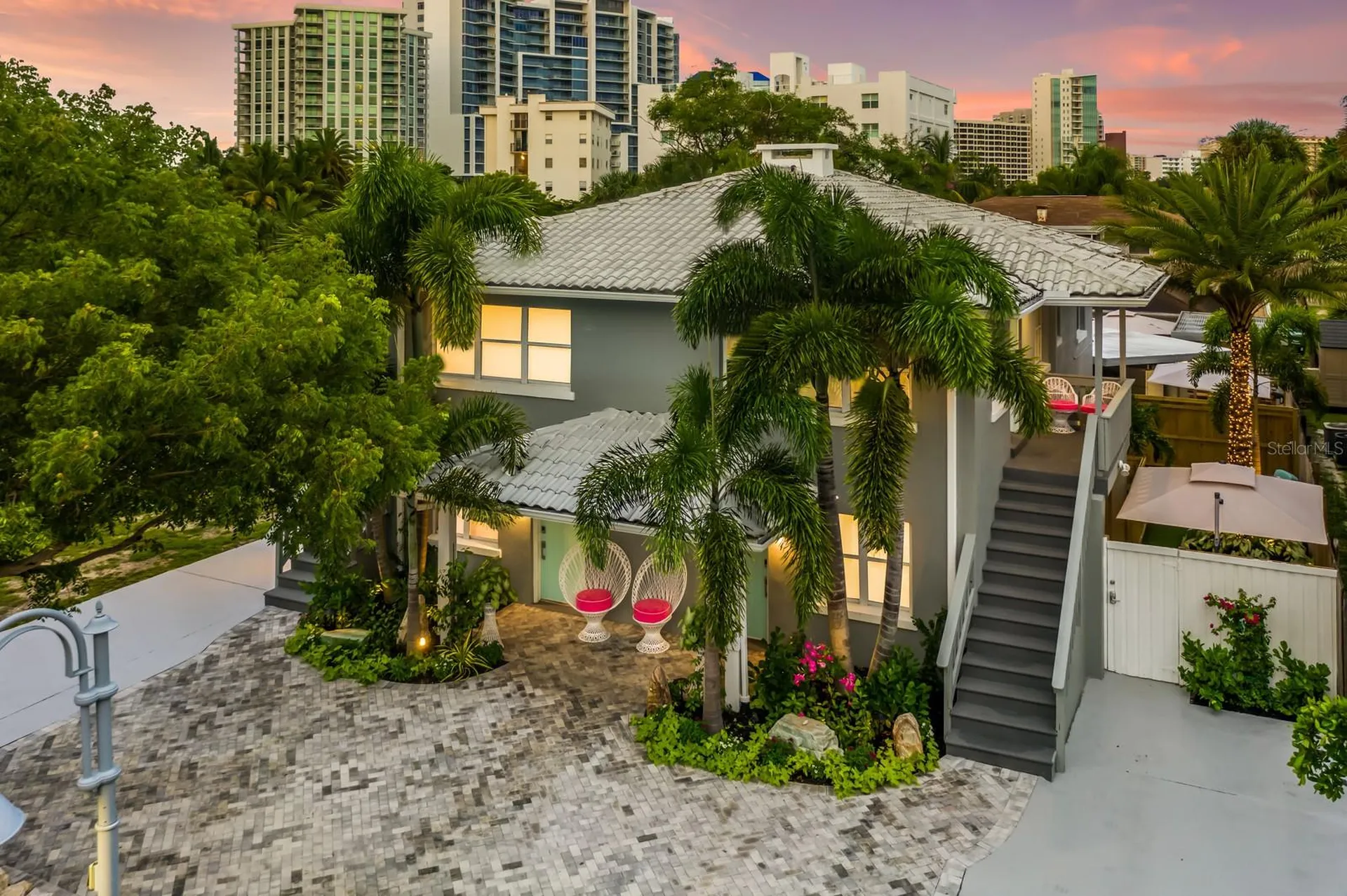 161 Golden Gate Point Sarasota FL 34236