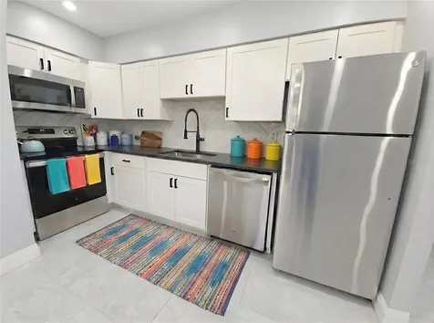 2941A Shore Drive Safety Harbor FL 34695