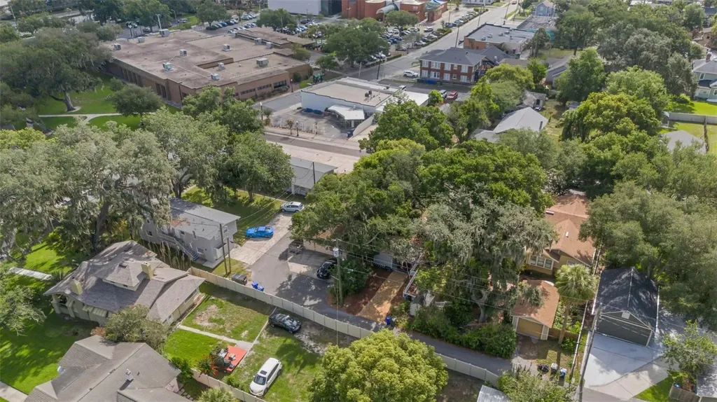 717 Johnson Avenue Lakeland FL 33801
