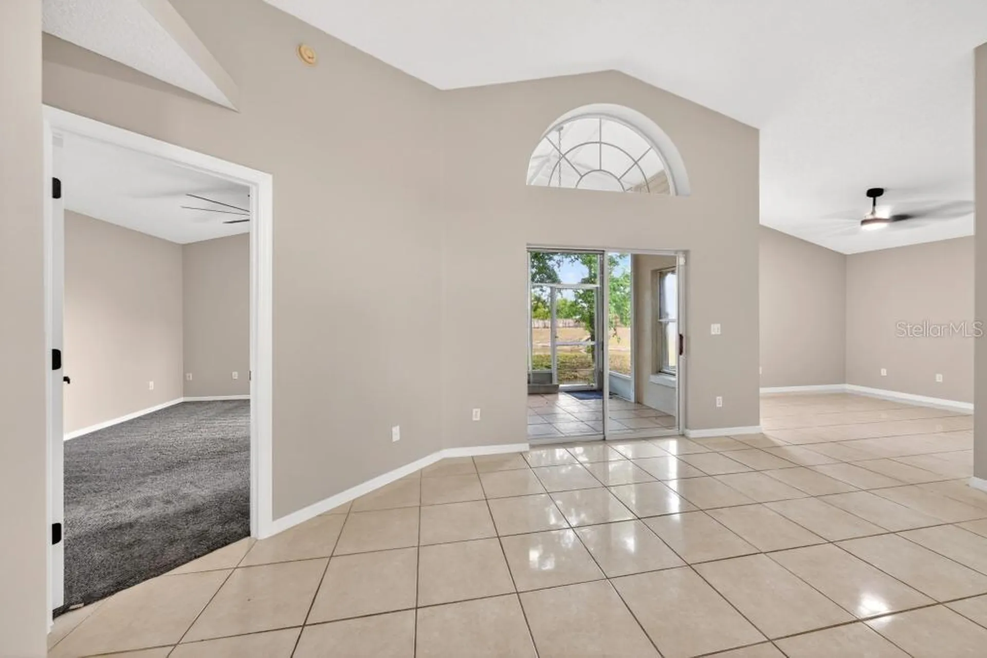 2674 Newbolt Drive Orlando FL 32817