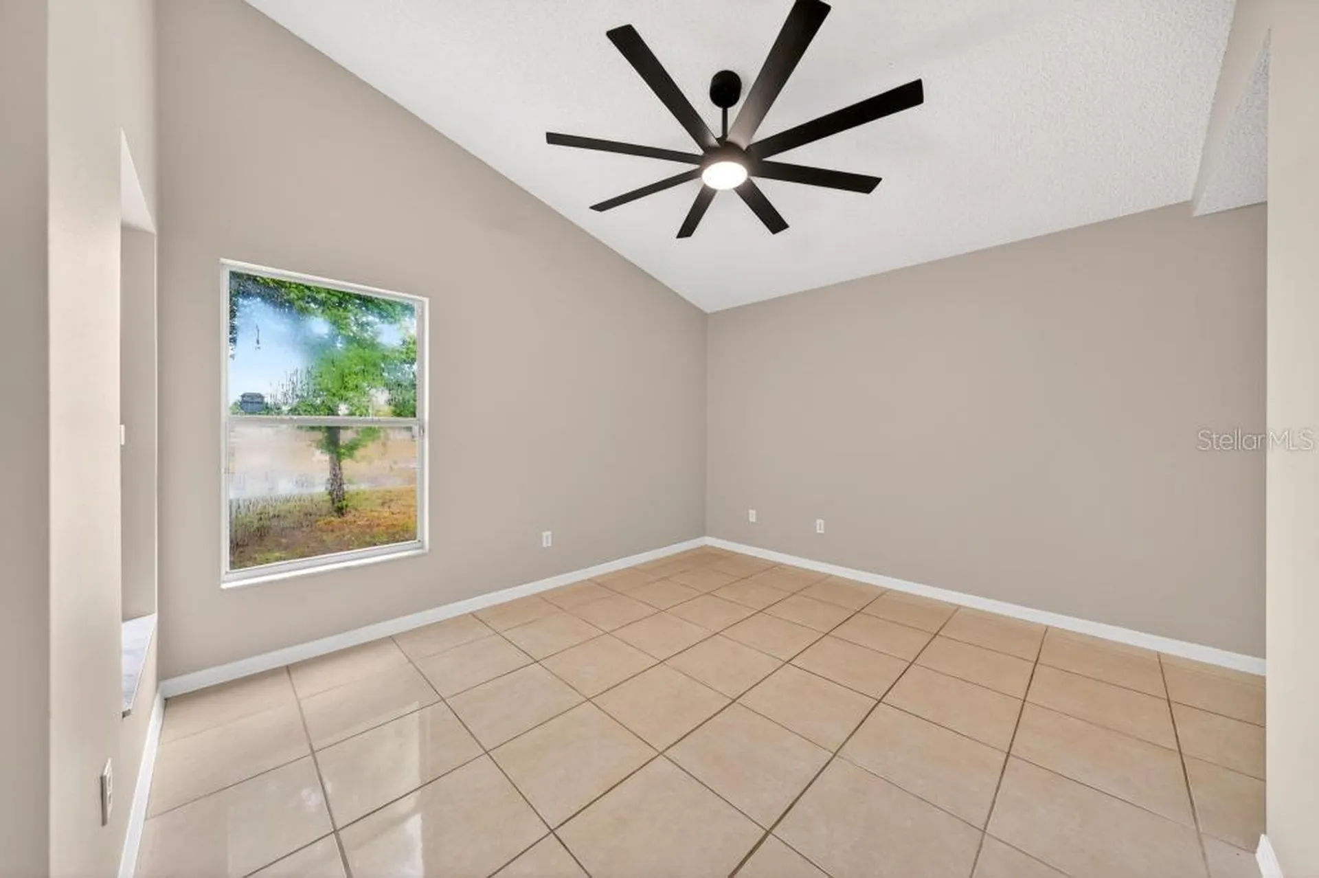 2674 Newbolt Drive Orlando FL 32817