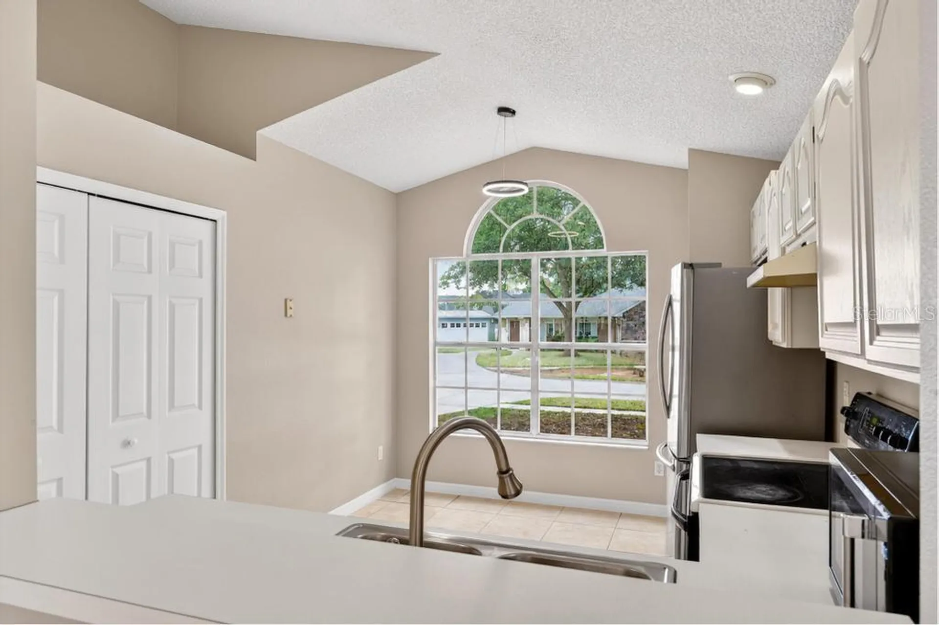 2674 Newbolt Drive Orlando FL 32817