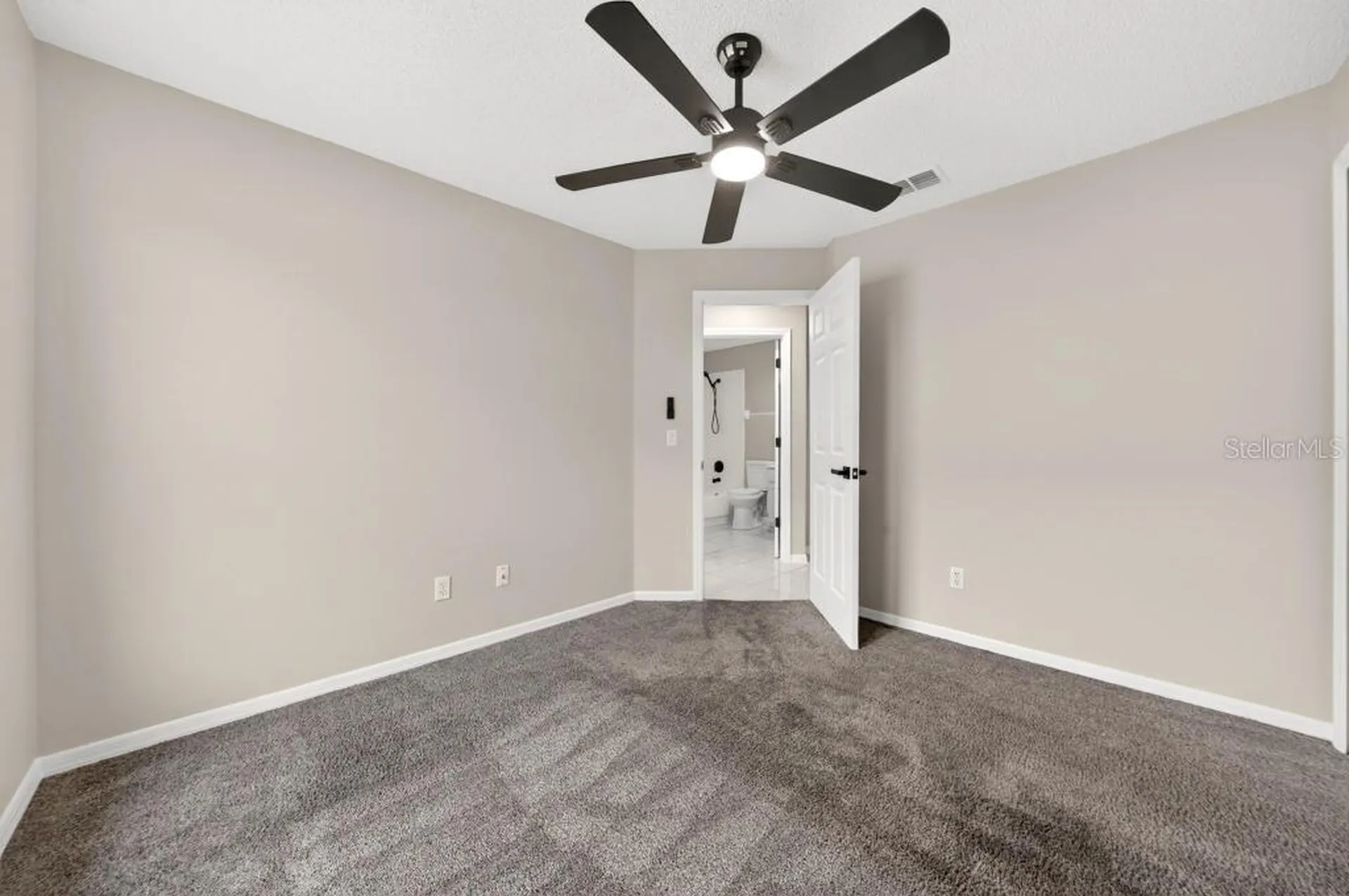 2674 Newbolt Drive Orlando FL 32817