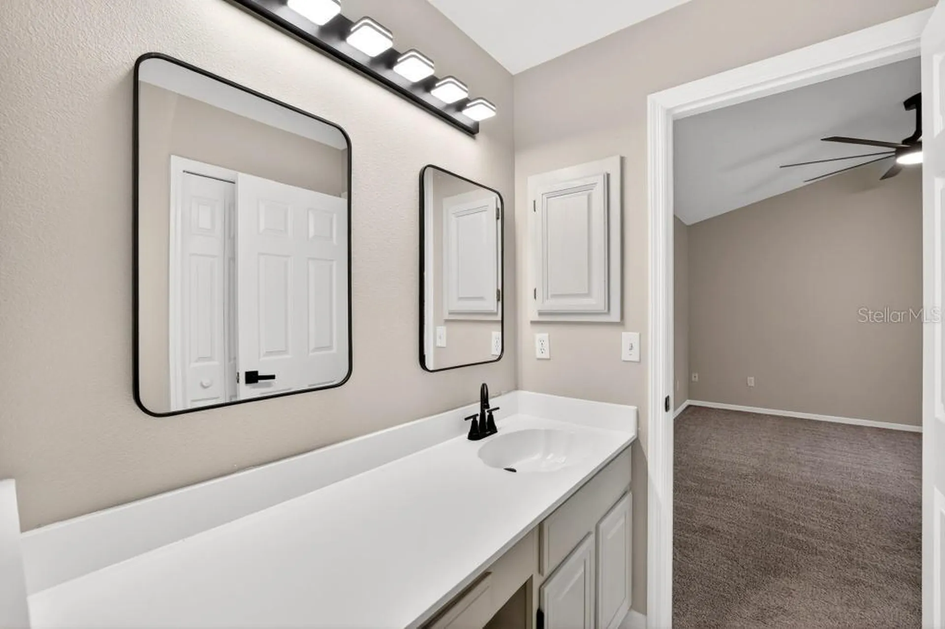 2674 Newbolt Drive Orlando FL 32817