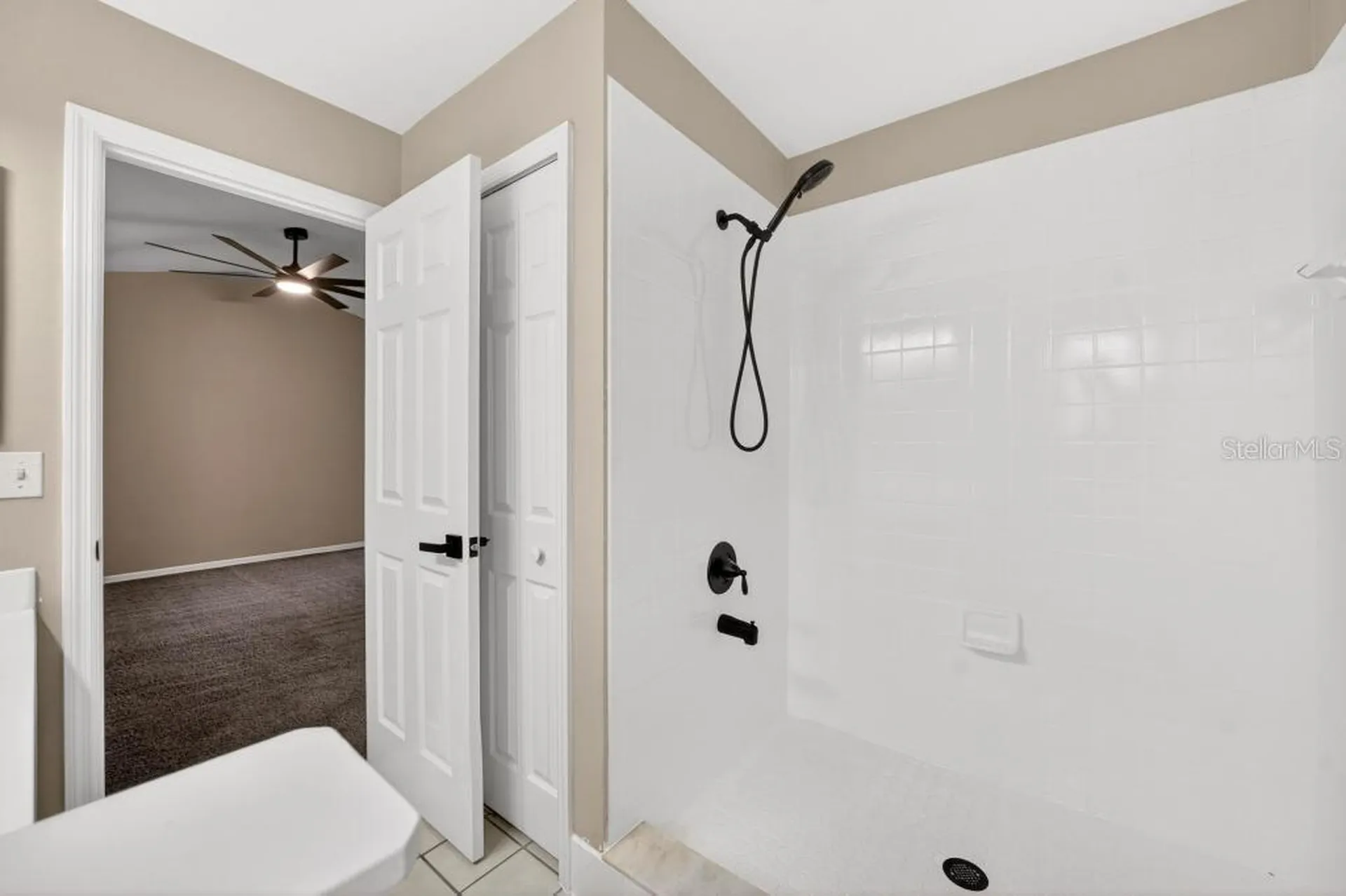 2674 Newbolt Drive Orlando FL 32817