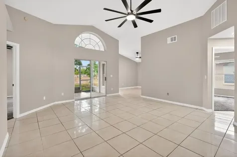 2674 Newbolt Drive Orlando FL 32817