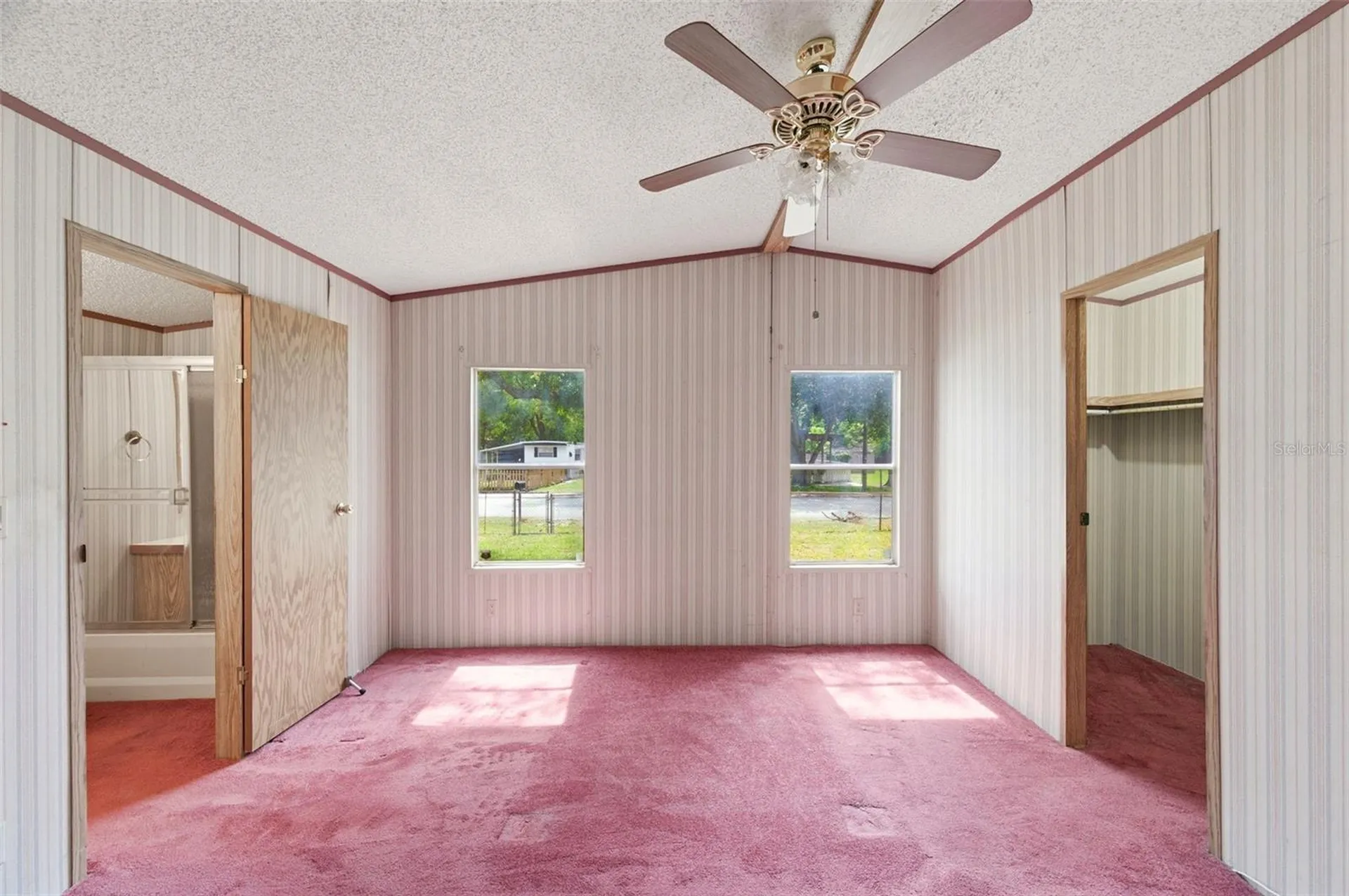 12917 Four Oaks Road Tampa FL 33624