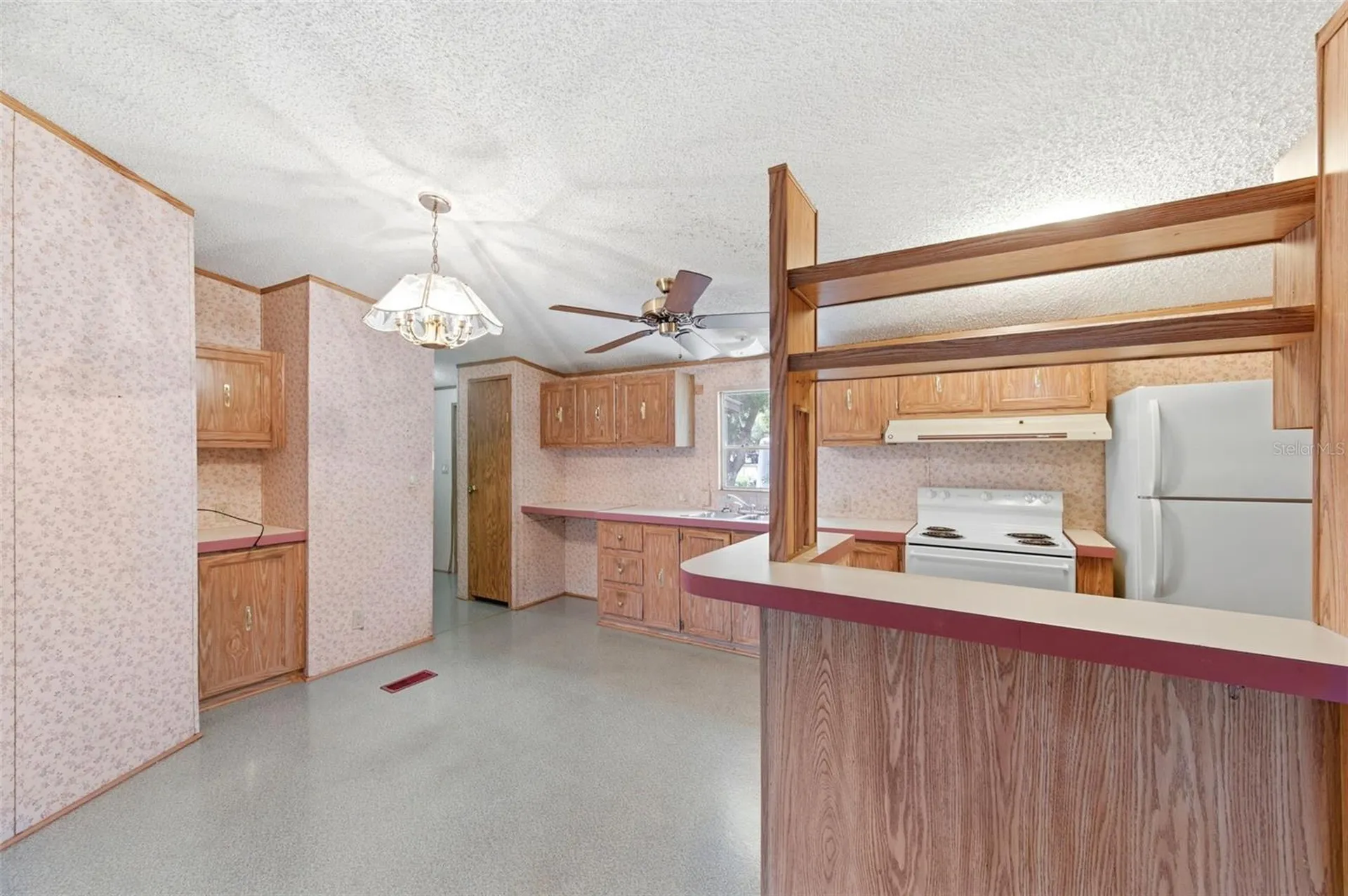 12917 Four Oaks Road Tampa FL 33624