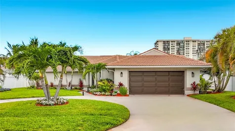 324 Leeward Island Clearwater Beach FL 33767