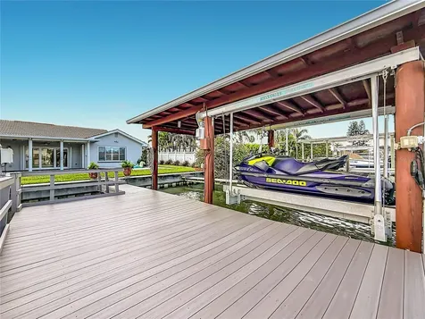 324 Leeward Island Clearwater Beach FL 33767