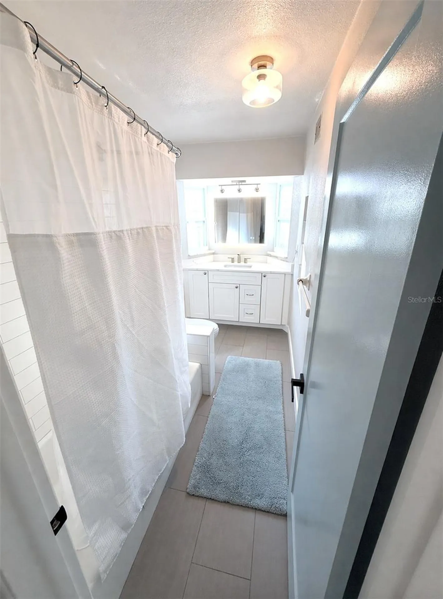 5813 26th Avenue N St Petersburg FL 33710