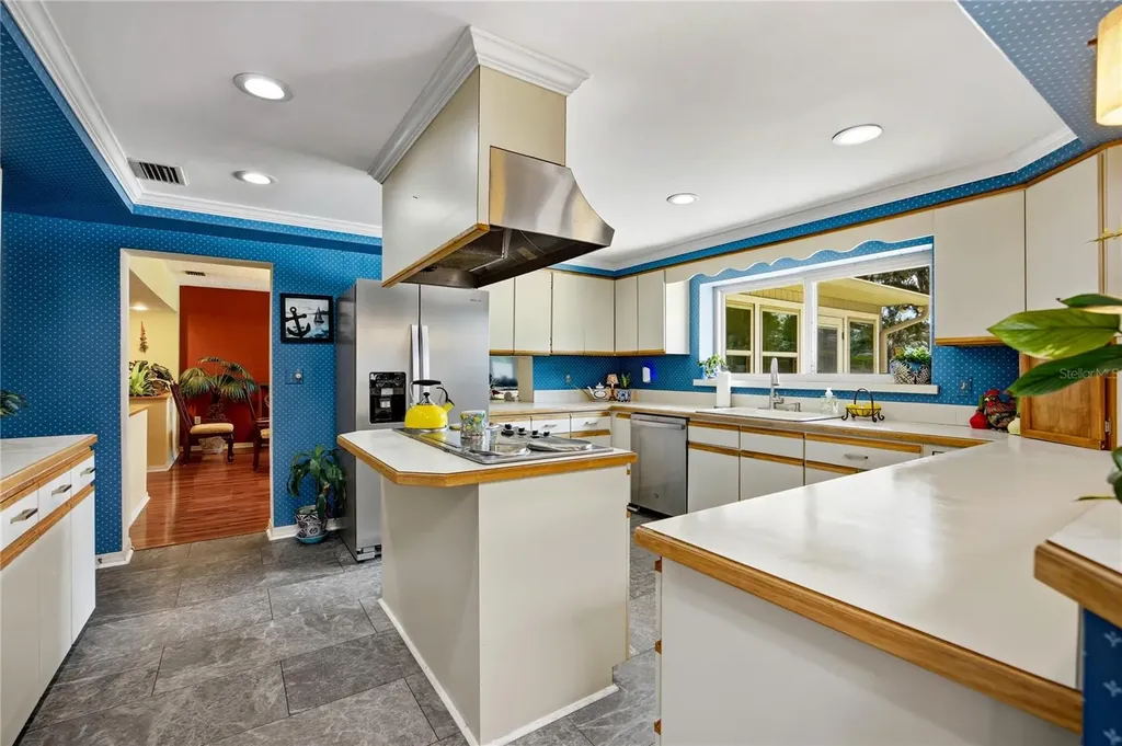 3933 SE State Road 21 Keystone Heights FL 32656