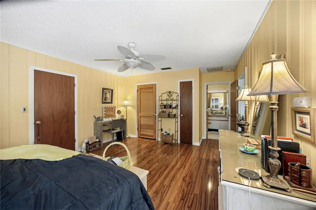 3933 SE State Road 21 Keystone Heights FL 32656