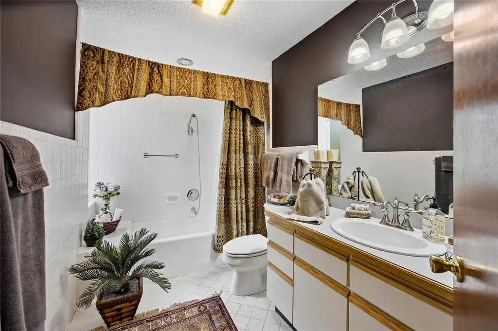 3933 SE State Road 21 Keystone Heights FL 32656