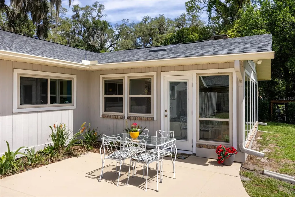 3933 SE State Road 21 Keystone Heights FL 32656
