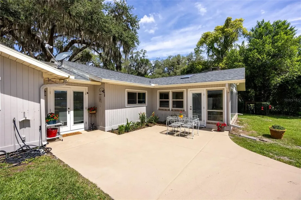 3933 SE State Road 21 Keystone Heights FL 32656