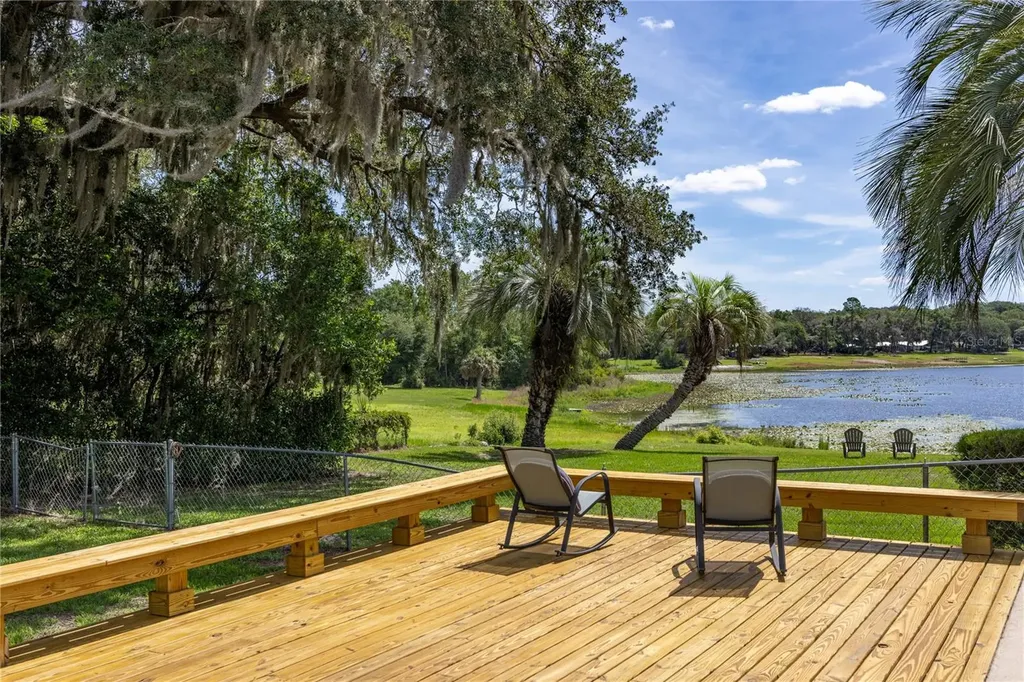 3933 SE State Road 21 Keystone Heights FL 32656