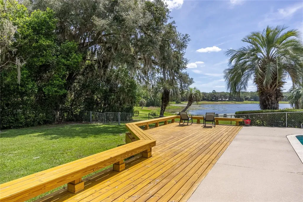 3933 SE State Road 21 Keystone Heights FL 32656