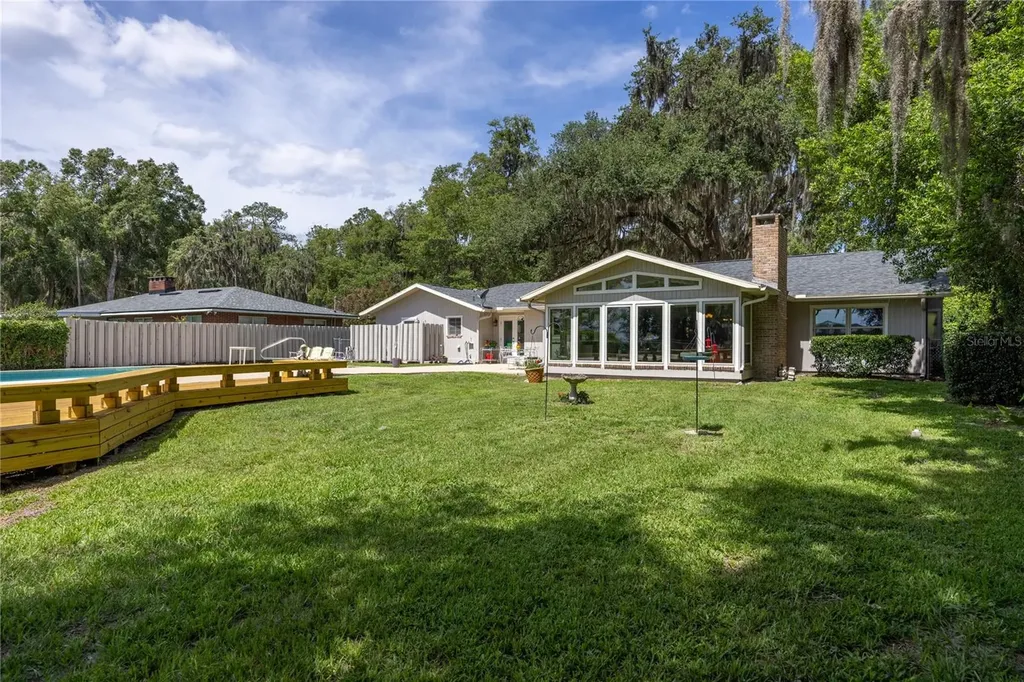 3933 SE State Road 21 Keystone Heights FL 32656