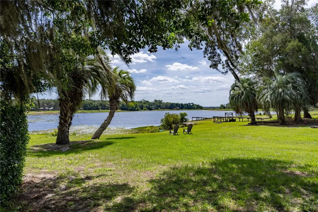 3933 SE State Road 21 Keystone Heights FL 32656