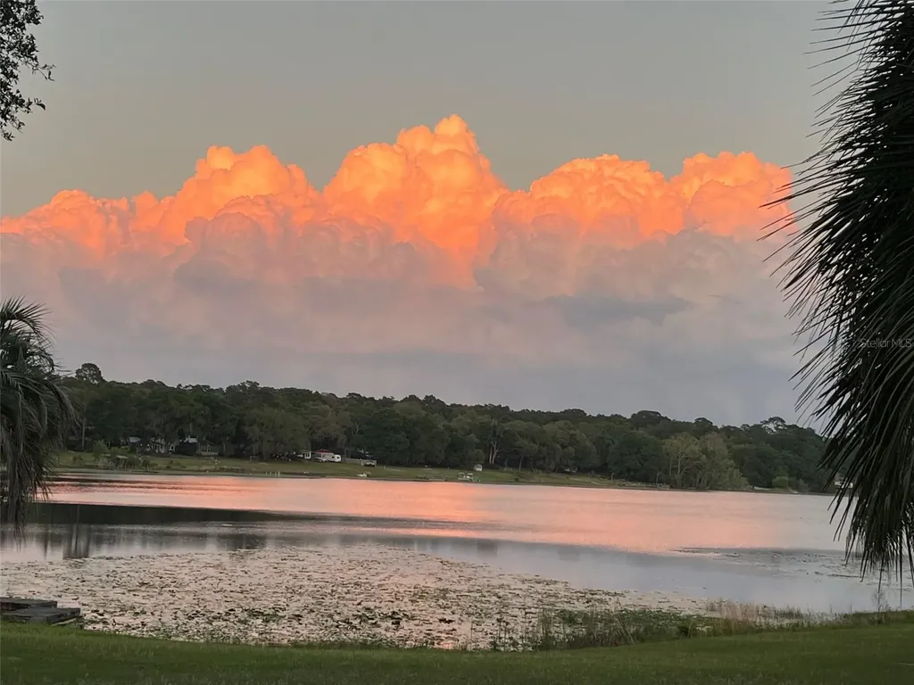 3933 SE State Road 21 Keystone Heights FL 32656