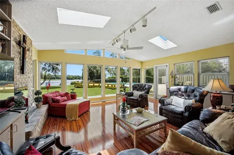 3933 SE State Road 21 Keystone Heights FL 32656