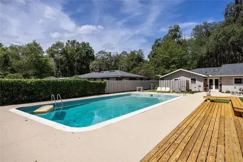3933 SE State Road 21 Keystone Heights FL 32656