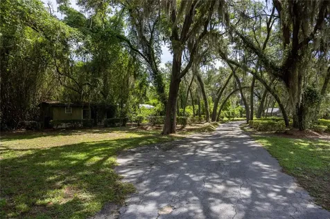 3933 SE State Road 21 Keystone Heights FL 32656