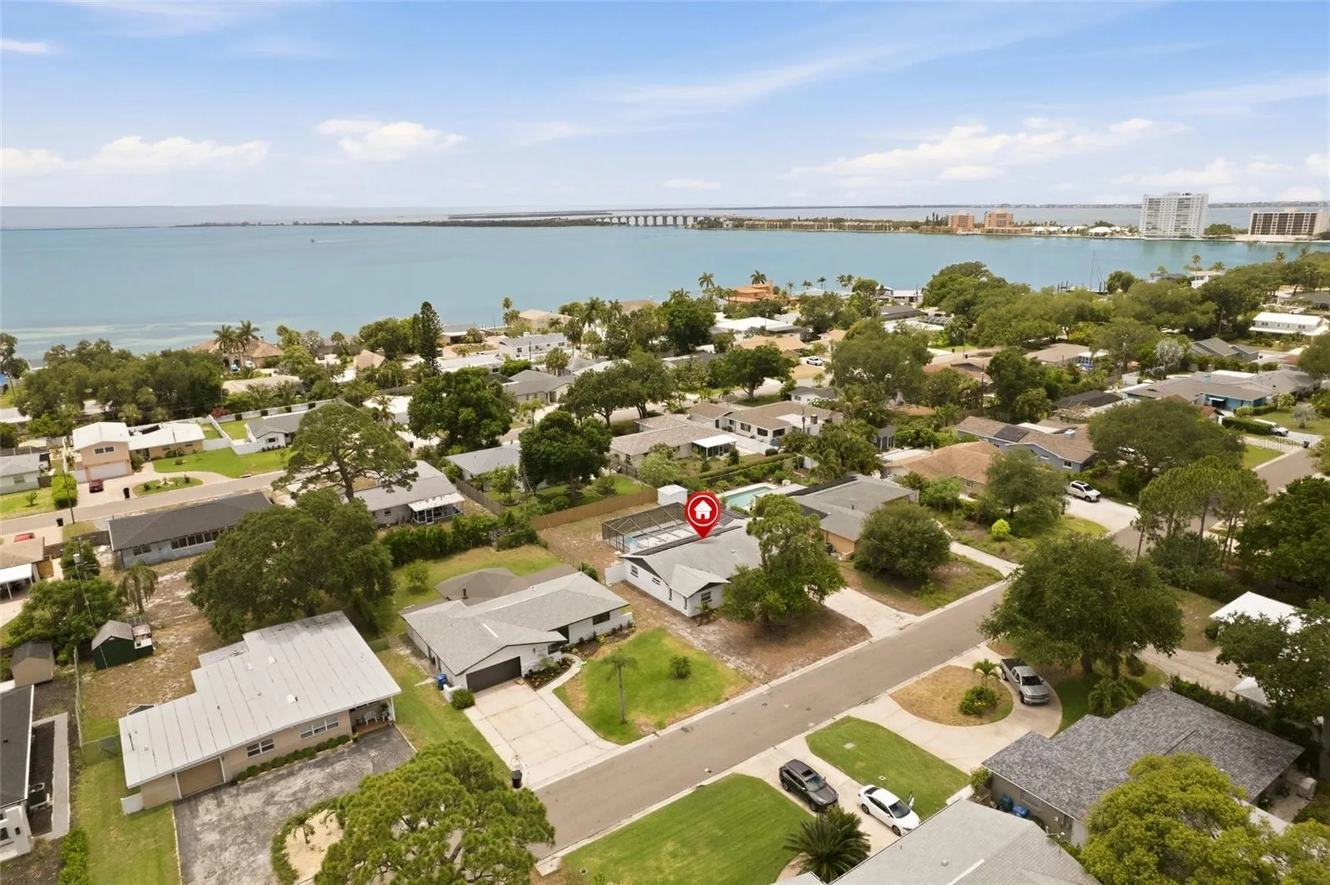 2580 68th Avenue S St Petersburg FL 33712