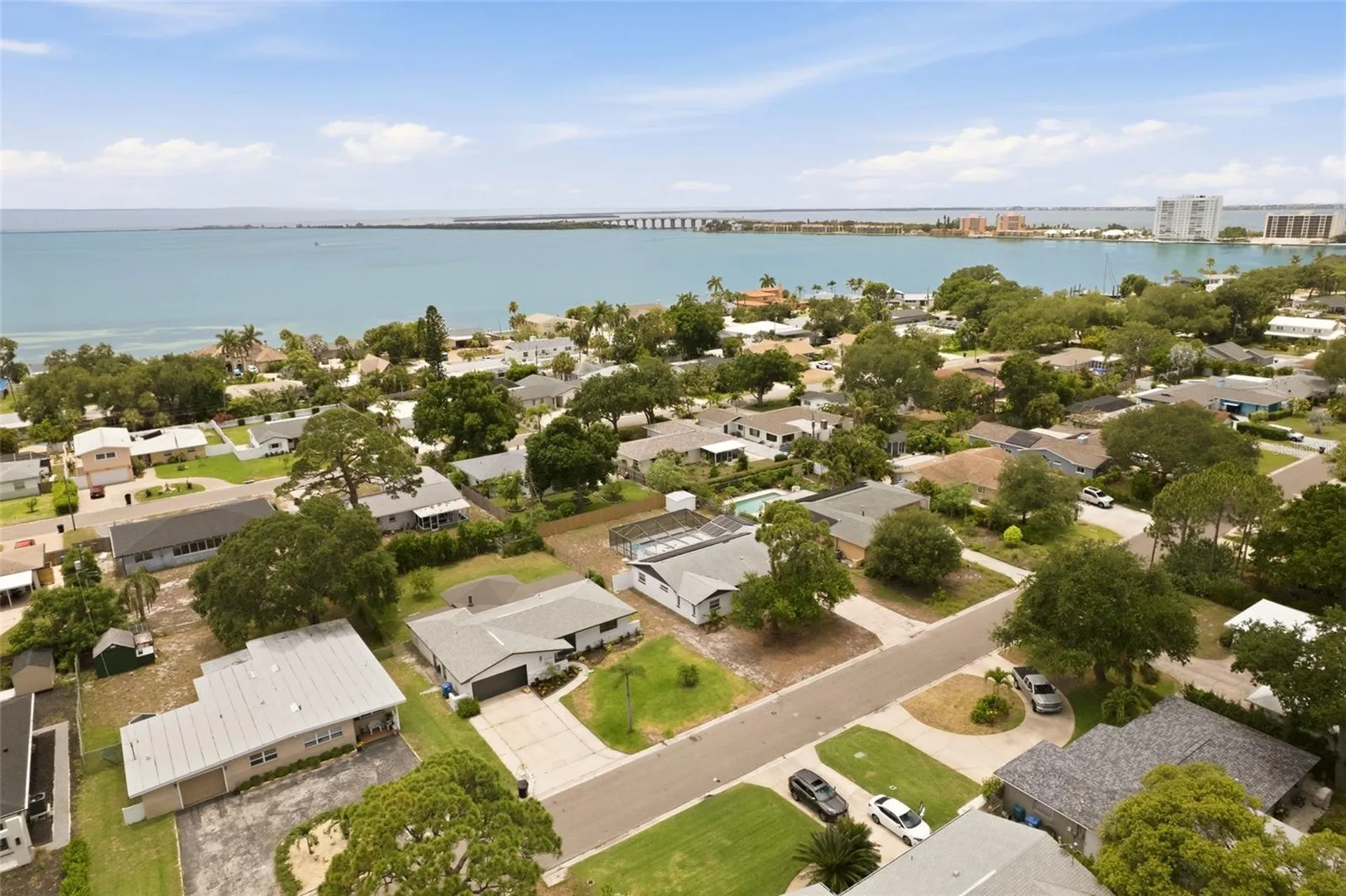 2580 68th Avenue S St Petersburg FL 33712