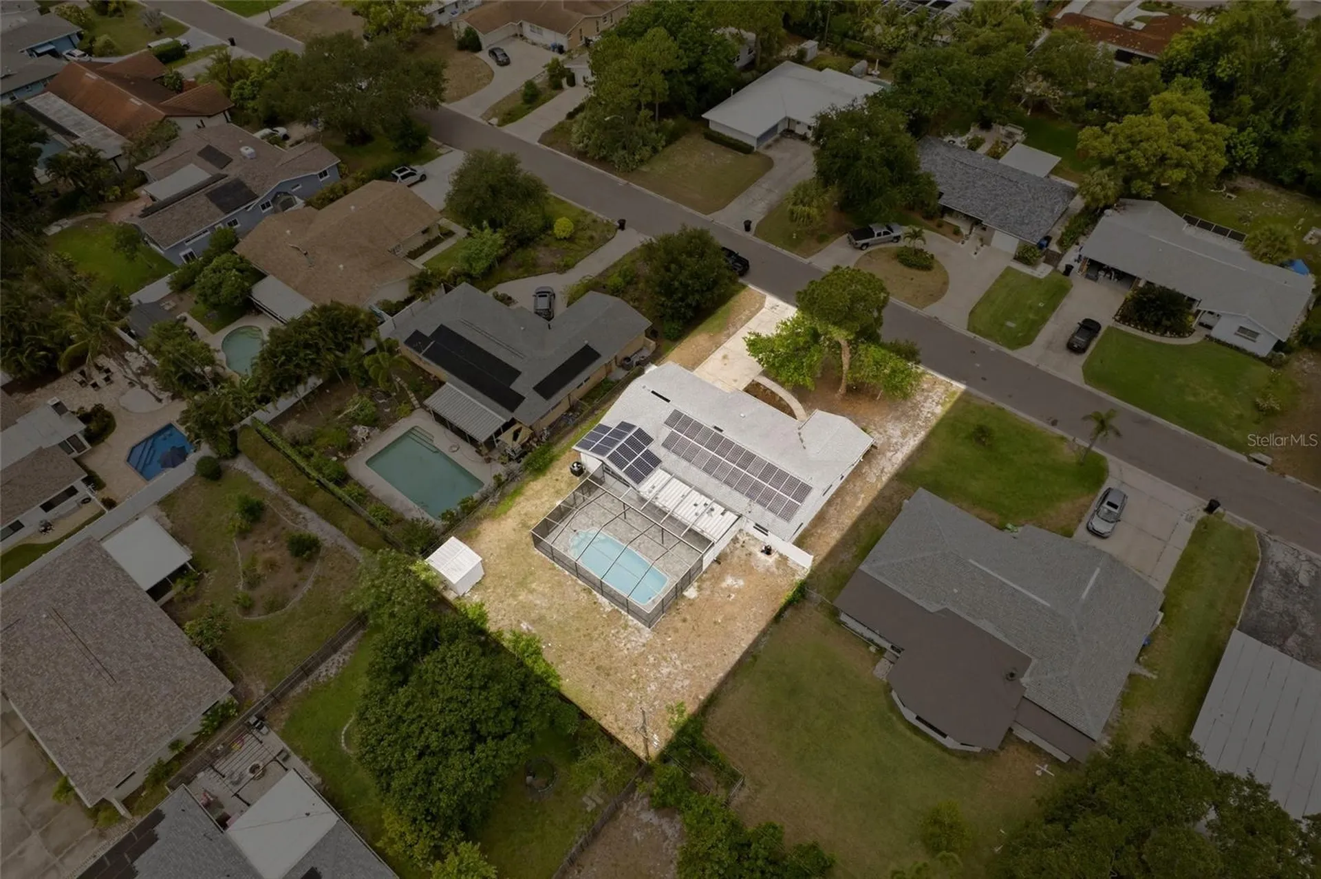 2580 68th Avenue S St Petersburg FL 33712