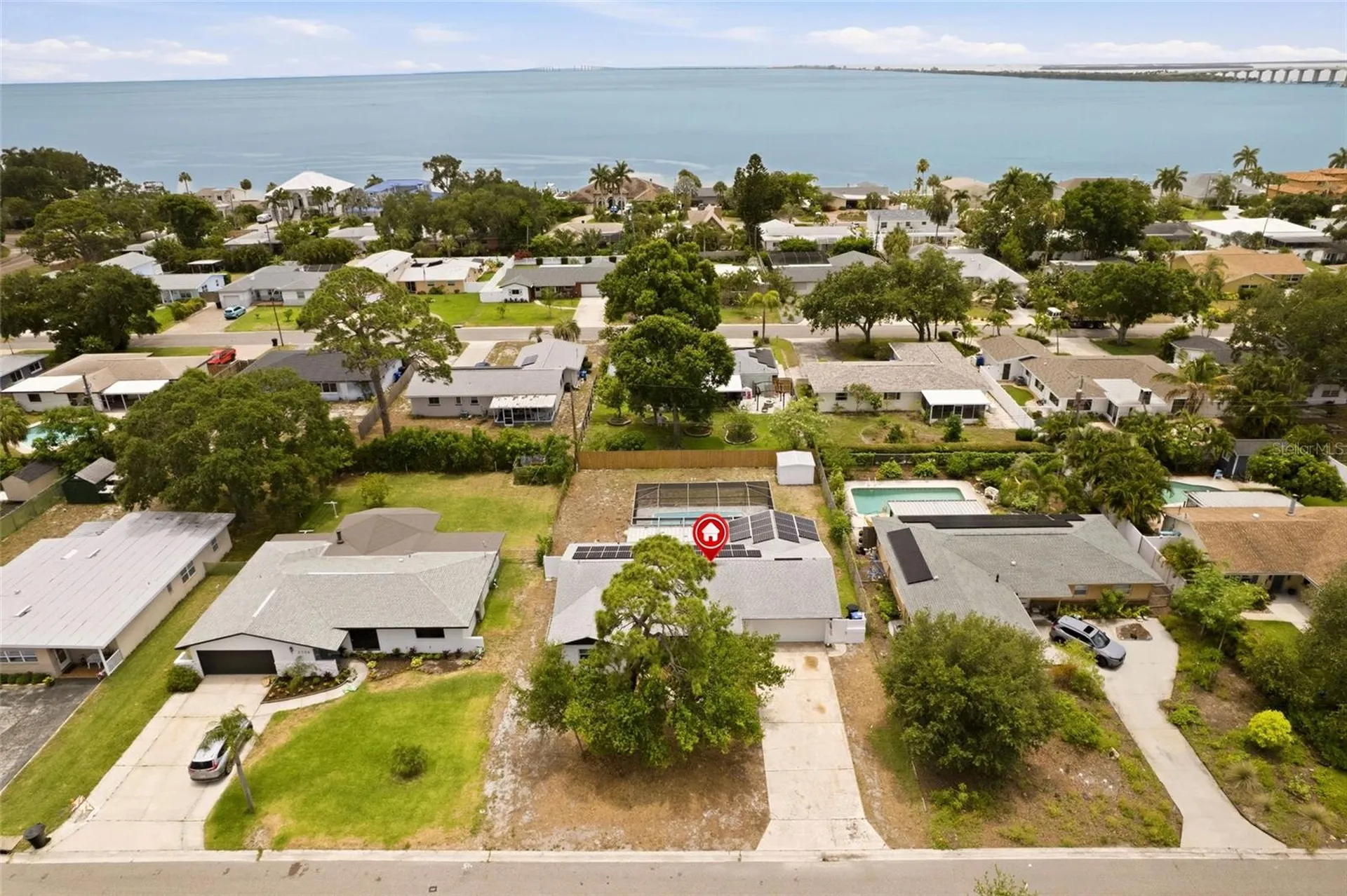 2580 68th Avenue S St Petersburg FL 33712