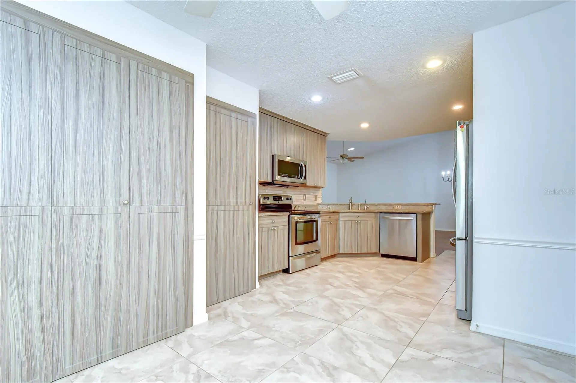 818 Mccallister Avenue Sun City Center FL 33573