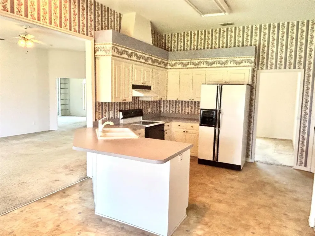 132 Lake Mariam Way Winter Haven FL 33884