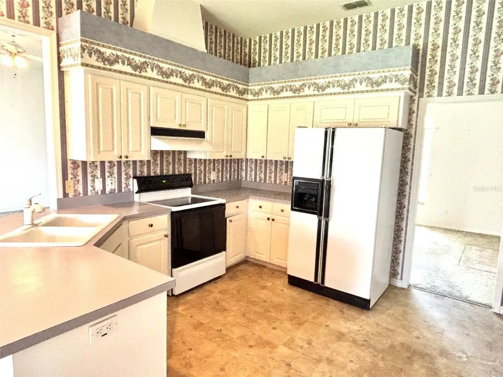 132 Lake Mariam Way Winter Haven FL 33884