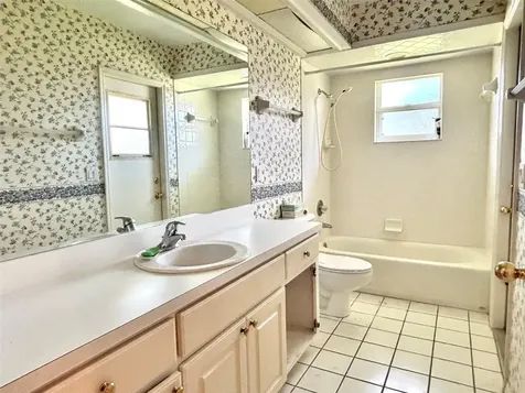 132 Lake Mariam Way Winter Haven FL 33884