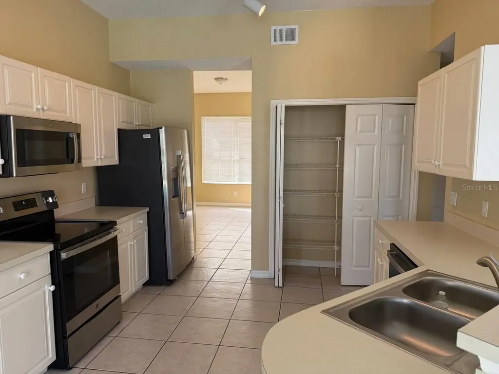 3406 Amaca Circle Orlando FL 32837