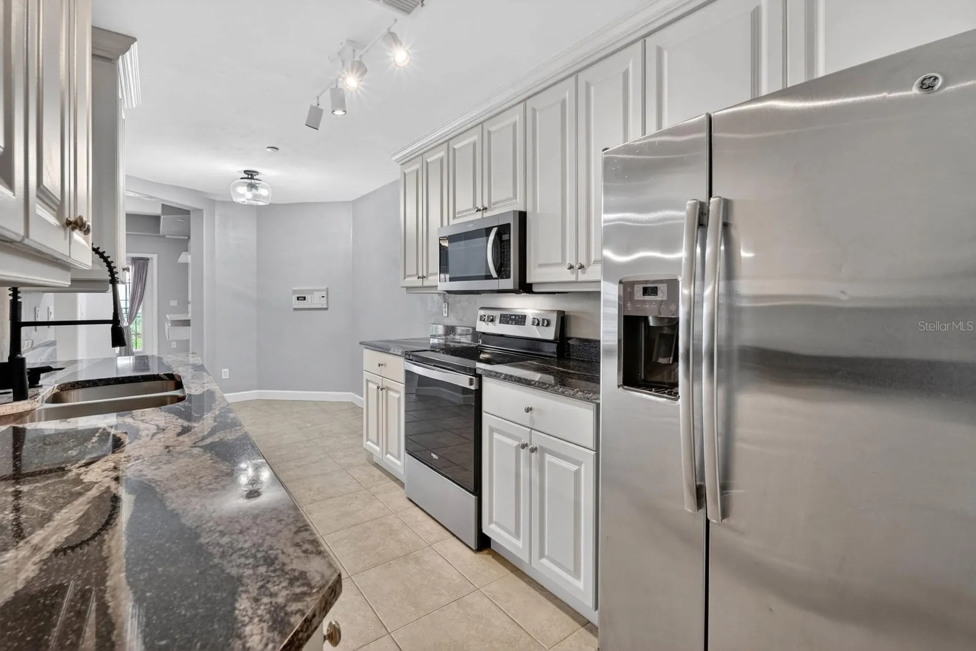 424 Luna Bella Lane New Smyrna Beach FL 32168