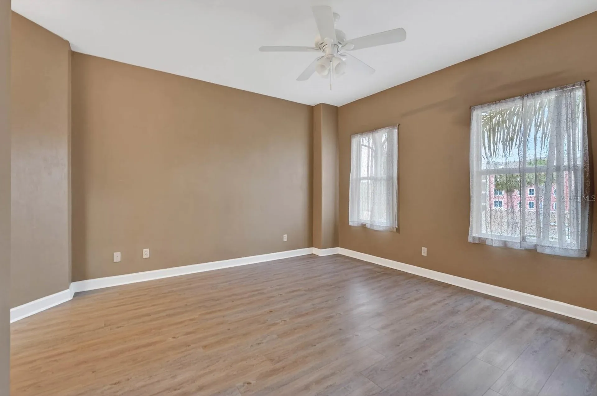 424 Luna Bella Lane New Smyrna Beach FL 32168