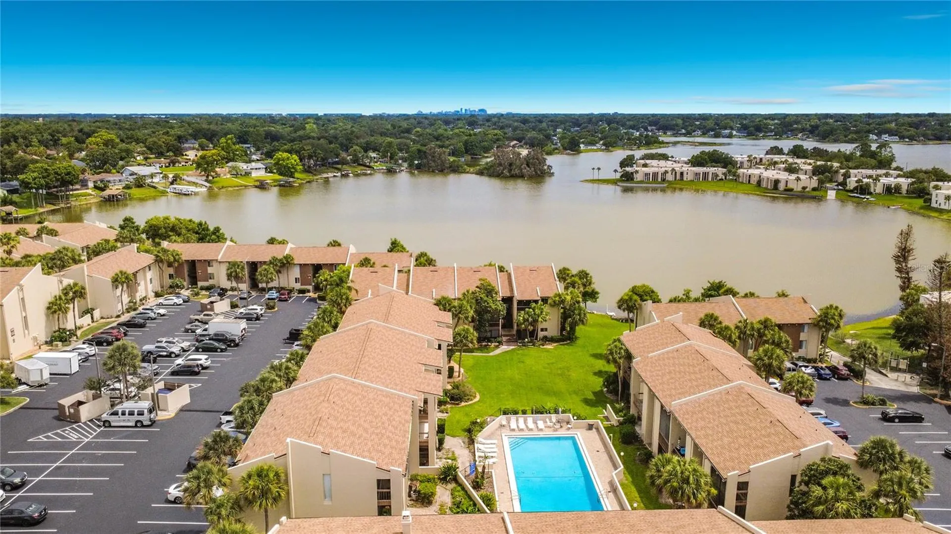574 Orange Drive Altamonte Springs FL 32701