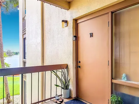 574 Orange Drive Altamonte Springs FL 32701