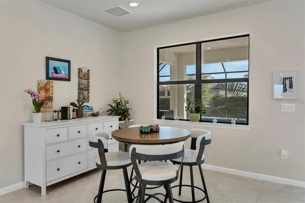 5721 Sweet Leaf Way Sarasota FL 34238