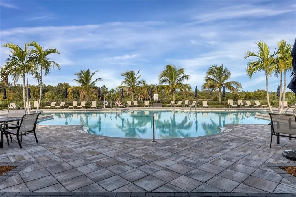 5721 Sweet Leaf Way Sarasota FL 34238