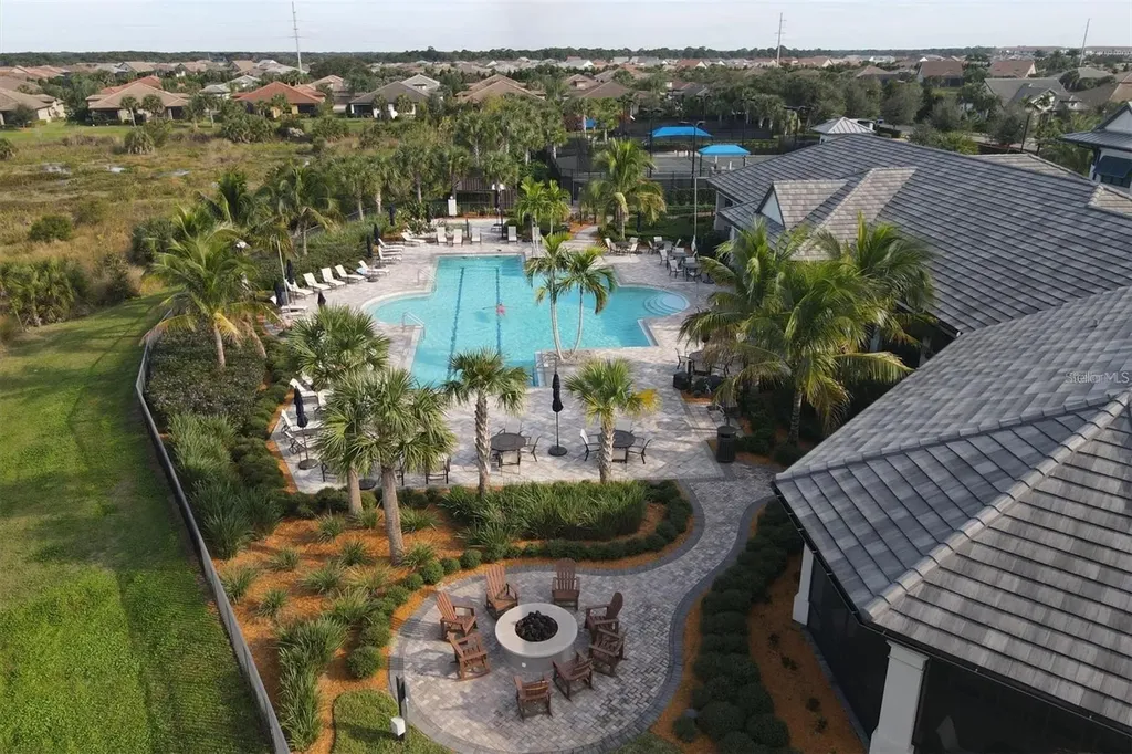 5721 Sweet Leaf Way Sarasota FL 34238