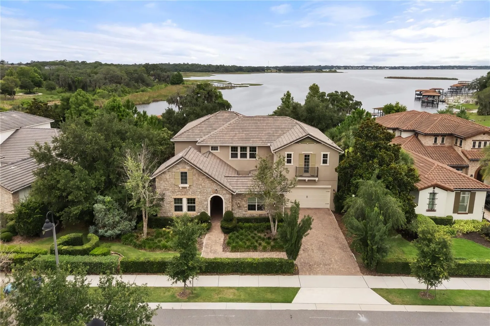 16893 Broadwater Avenue Winter Garden FL 34787