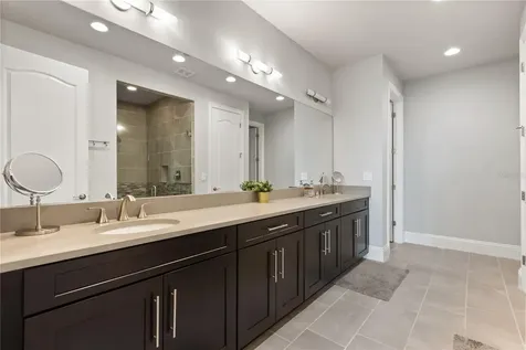 16893 Broadwater Avenue Winter Garden FL 34787