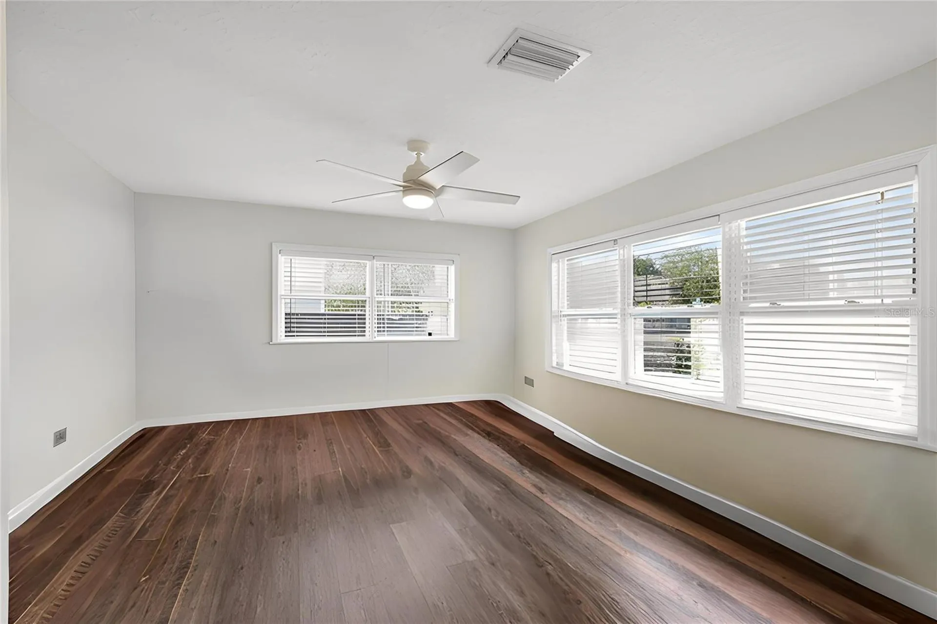5511 3rd Street W Bradenton FL 34207
