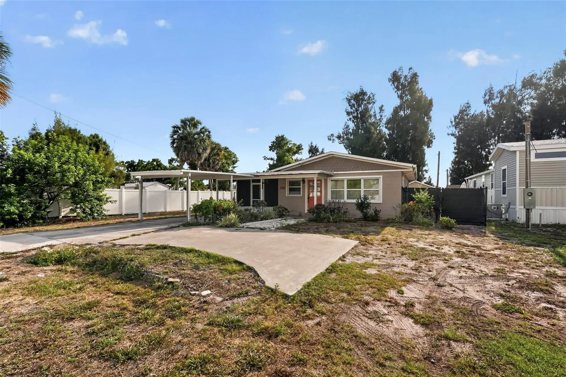 5511 3rd Street W Bradenton FL 34207