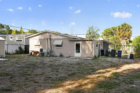 5511 3rd Street W Bradenton FL 34207