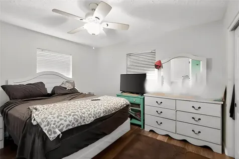 5511 3rd Street W Bradenton FL 34207